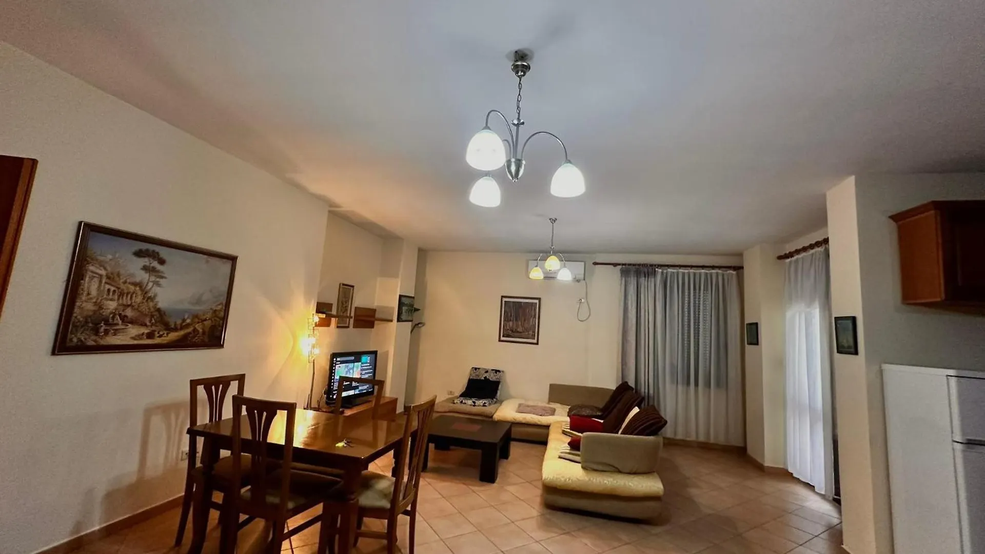 Homestay szállás Guest Grand House Apartman Tirana Albánia